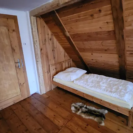 Roubenka Mia Jizerske Hory *
