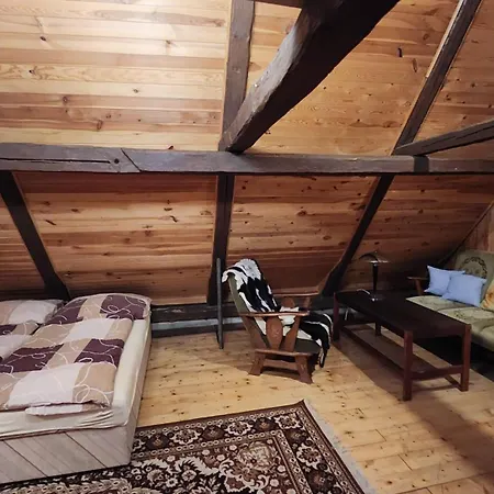 Roubenka Mia Jizerske Hory Domek alpejski
